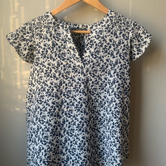 Adrianna Papell Tops - Adrianna Papell Blue and White Floral Blouse